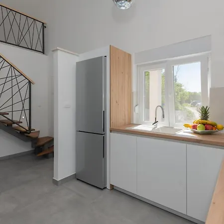 בית נופש Stunning In With Kitchen