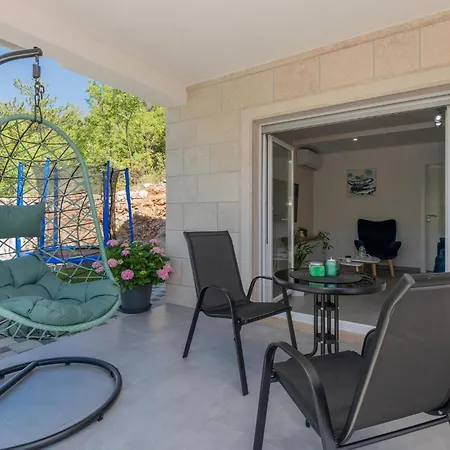 בית נופש Stunning In With Kitchen